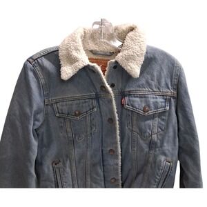 Levis Womens Ex-Boyfriend Sherpa Trucker Jacket‎ Light Denim 36136-0000 Small